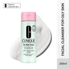 Soothing gel reduces excess oil and unclogs pores
