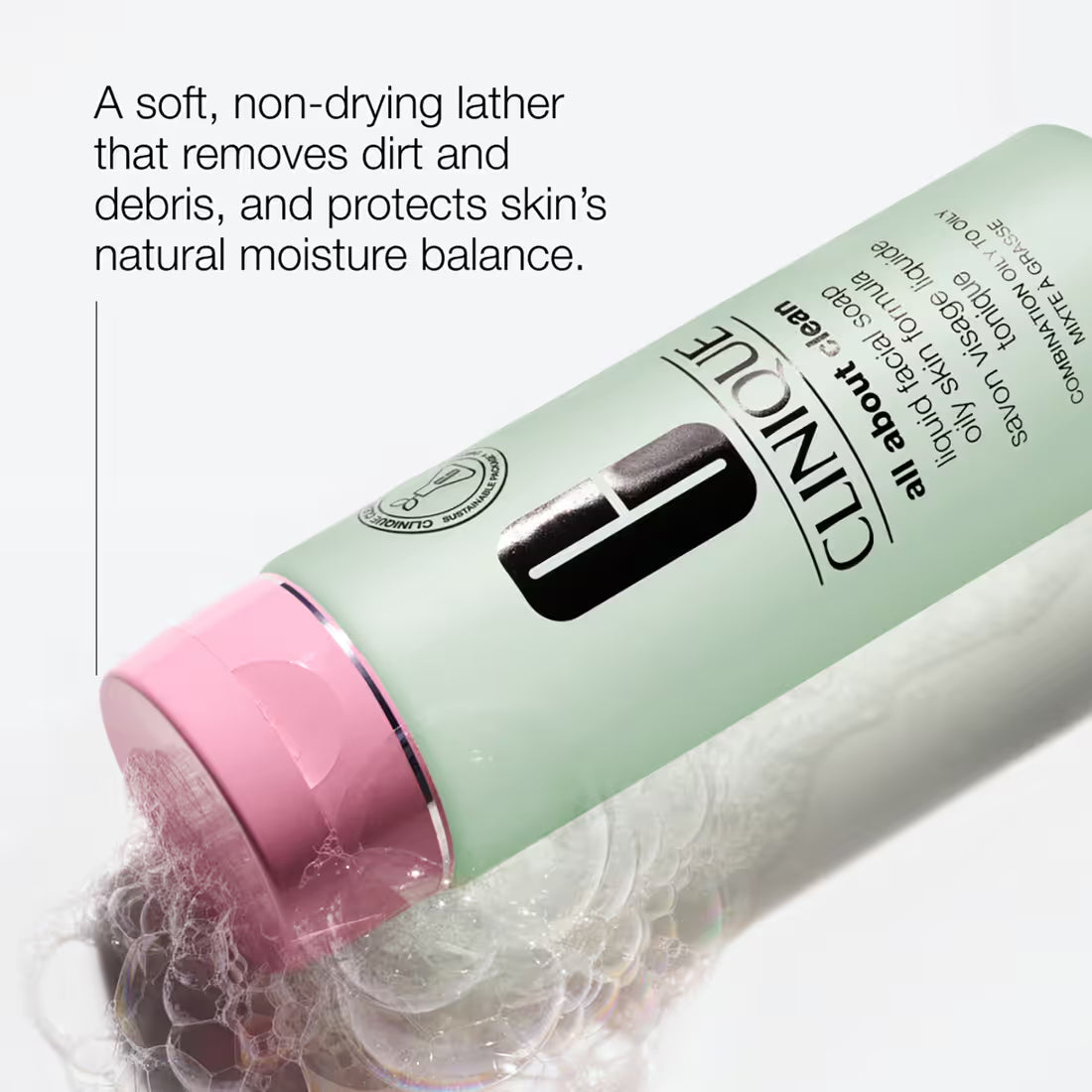 Soothing gel reduces excess oil and unclogs pores