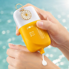 Yuzu & Alpha Arbutin Weightless Fluid Sunscreen